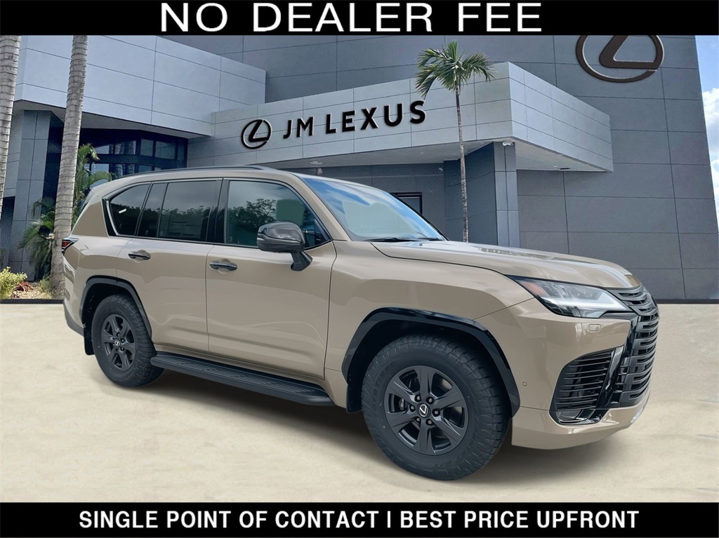 2025 Lexus LX Overtrail's photo