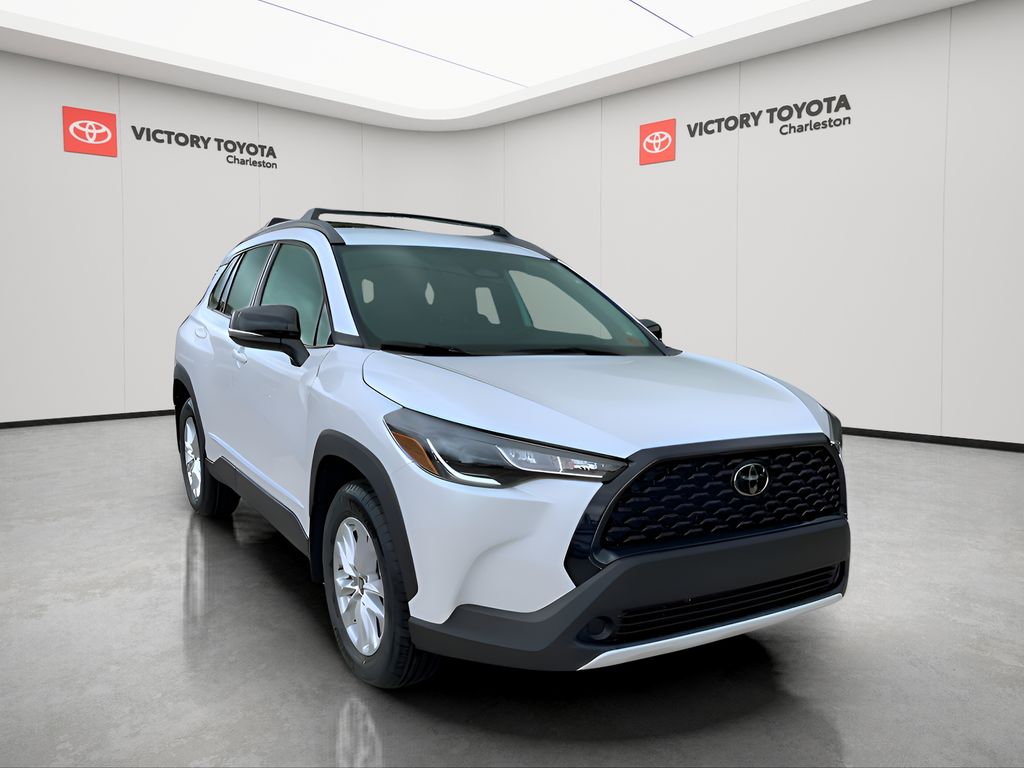 2025 Toyota Corolla Cross LE