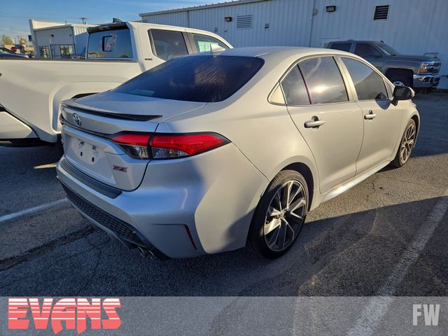 2022 Toyota Corolla XSE photo 2