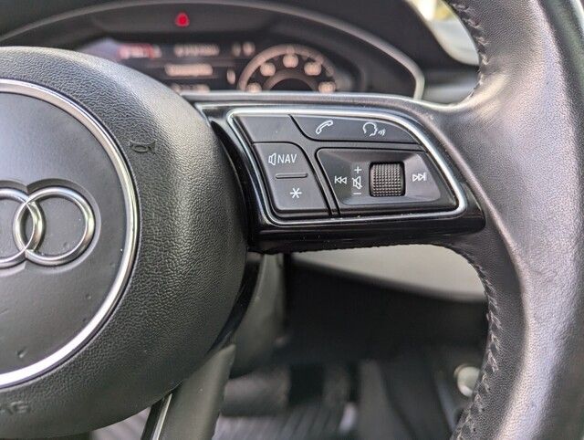 2018 Audi A4 2.0T Quattro Premium photo 18