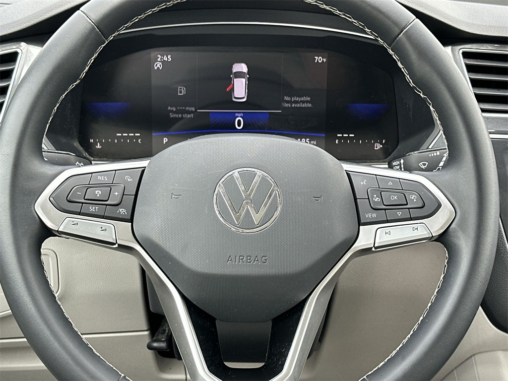 2023 Volkswagen Tiguan SE photo 24