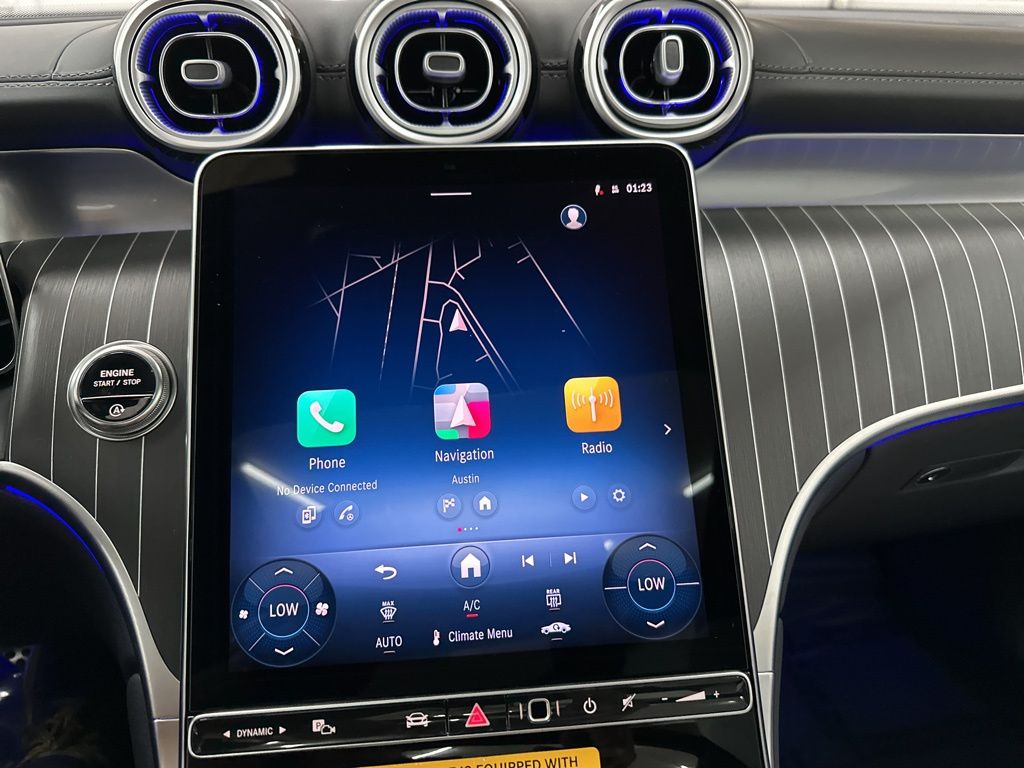 2026 Mercedes Benz GLC 300 photo 10