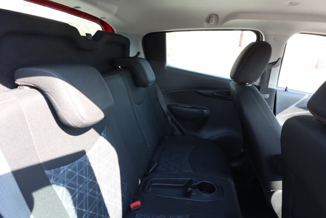 2022 Chevrolet Spark 1LT photo 16