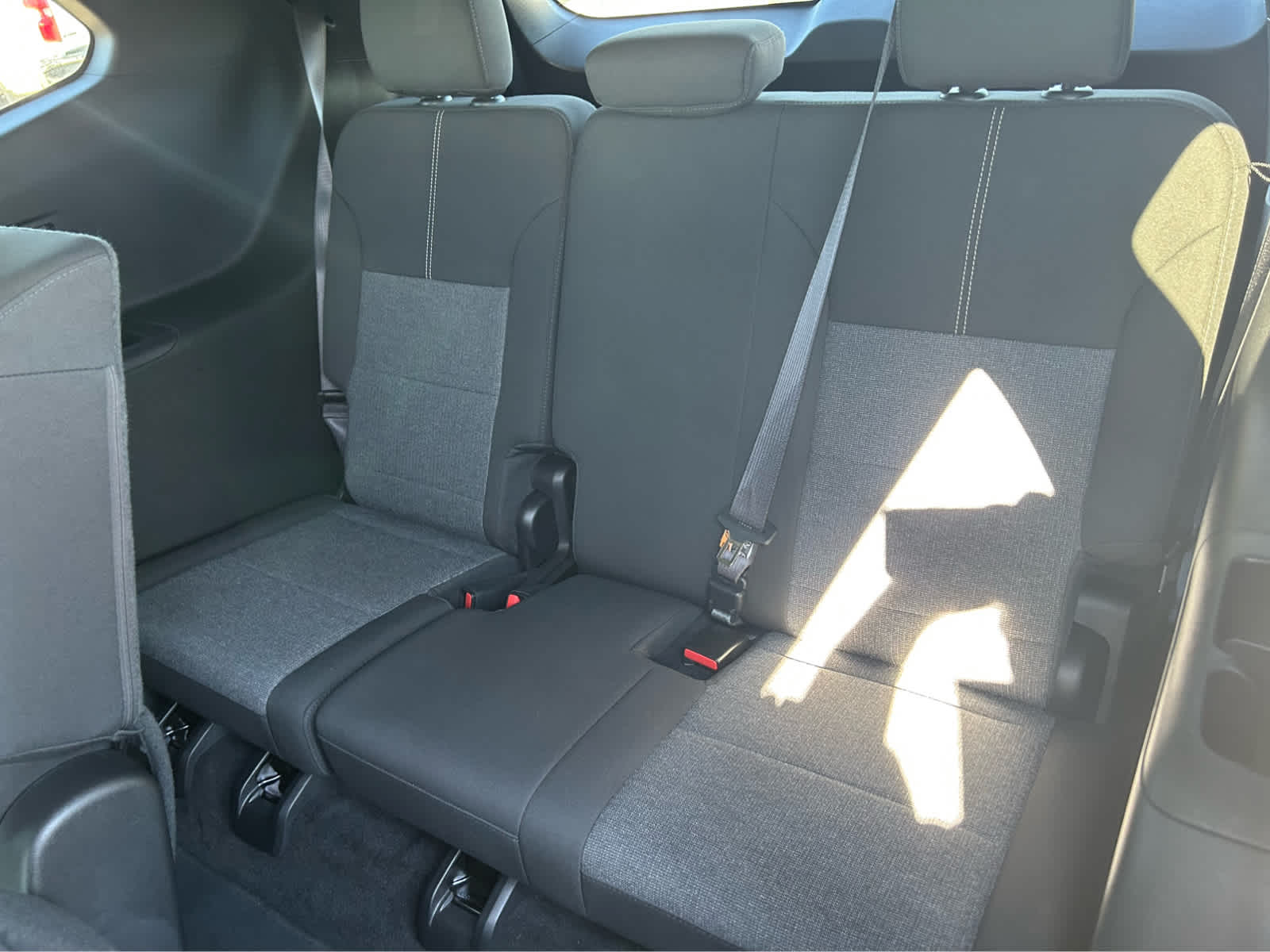 2025 Gmc Acadia Elevation photo 27