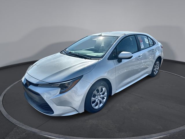 2026 Toyota Corolla LE's photo