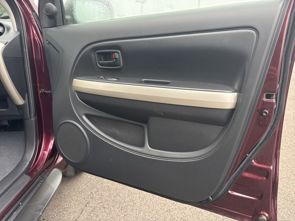 2005 Scion xA Base photo 22