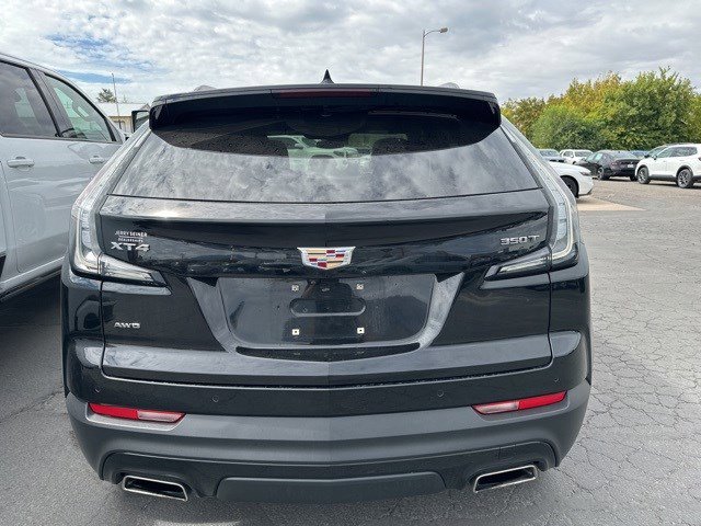 2023 Cadillac XT4 Sport photo 5