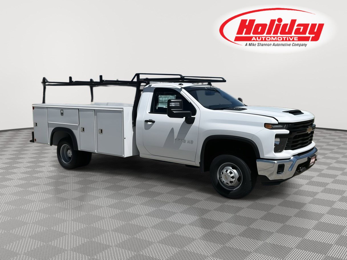 2025 Chevrolet Silverado 3500HD Work Truck's photo