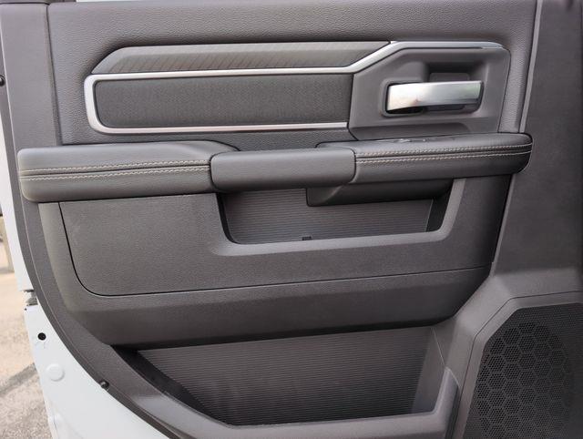 2025 Ram 2500 Big Horn photo 28