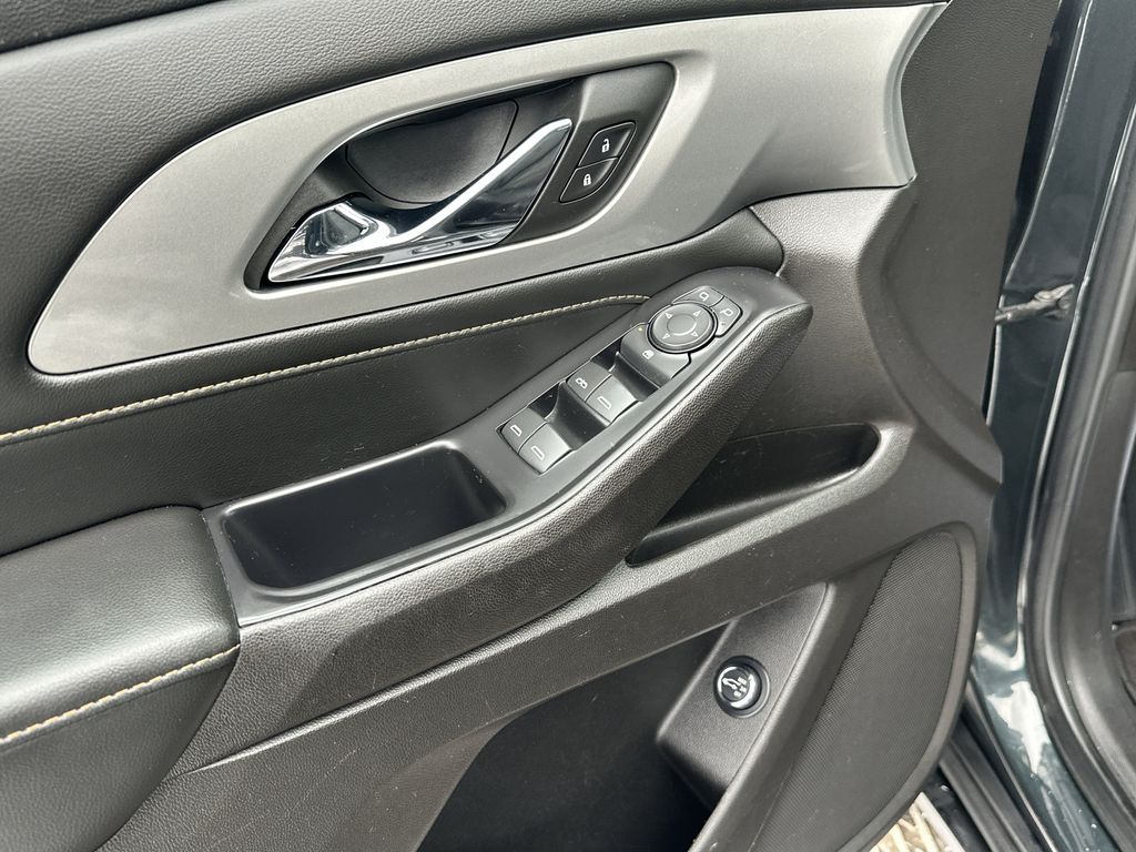 2021 CHEVROLET TRAVERSE - Image 19