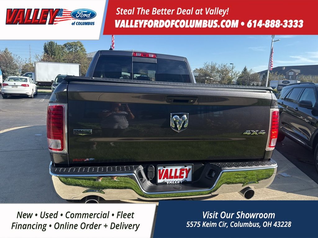 2015 Ram 1500 Laramie photo 2