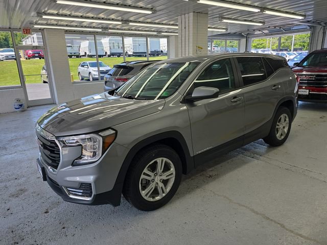 2024 Gmc Terrain SLE photo 2