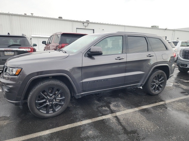 2020 Jeep Grand Cherokee Altitude's photo