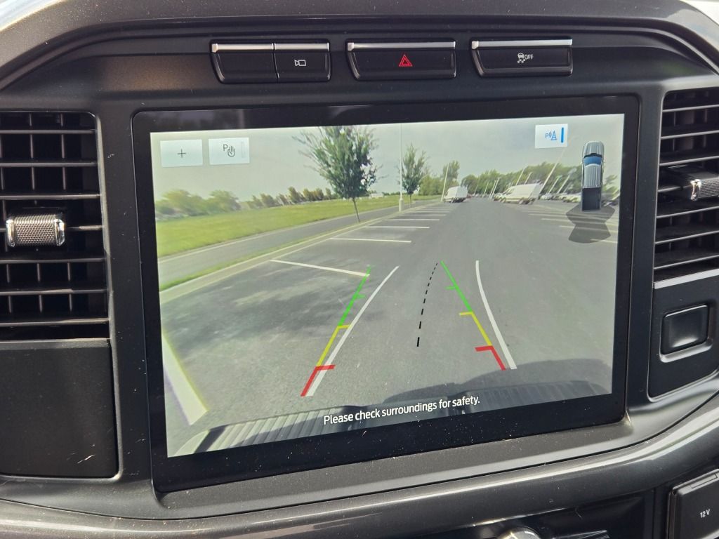 2022 Ford F-150 XLT photo 24