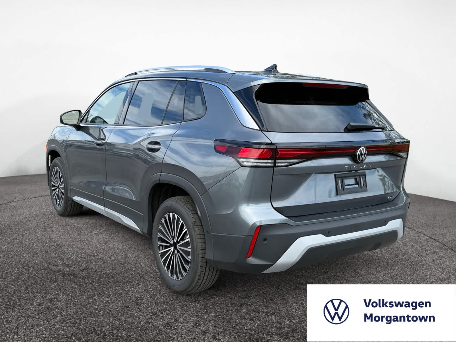 2025 Volkswagen Tiguan S photo 3