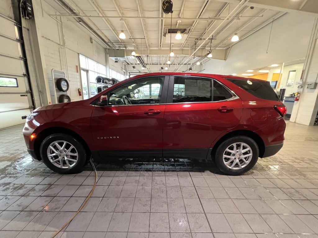 2023 Chevrolet Equinox LT photo 5
