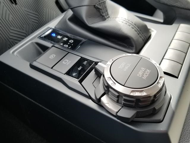 2025 Toyota Tacoma TRD Sport 4x4 Double Cab photo 19