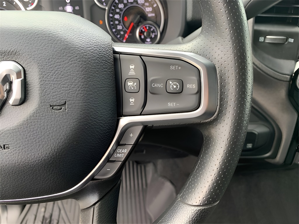2025 Ram 2500 Tradesman photo 44