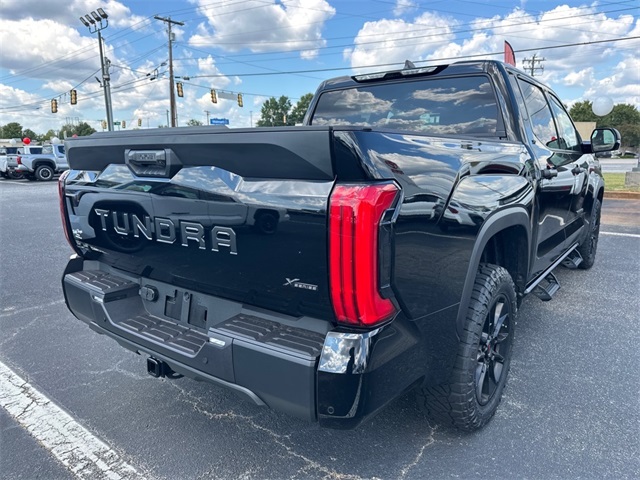 2025 Toyota Tundra SR5 CrewMax photo 2
