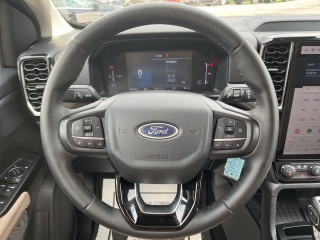2024 Ford Ranger XLT photo 16
