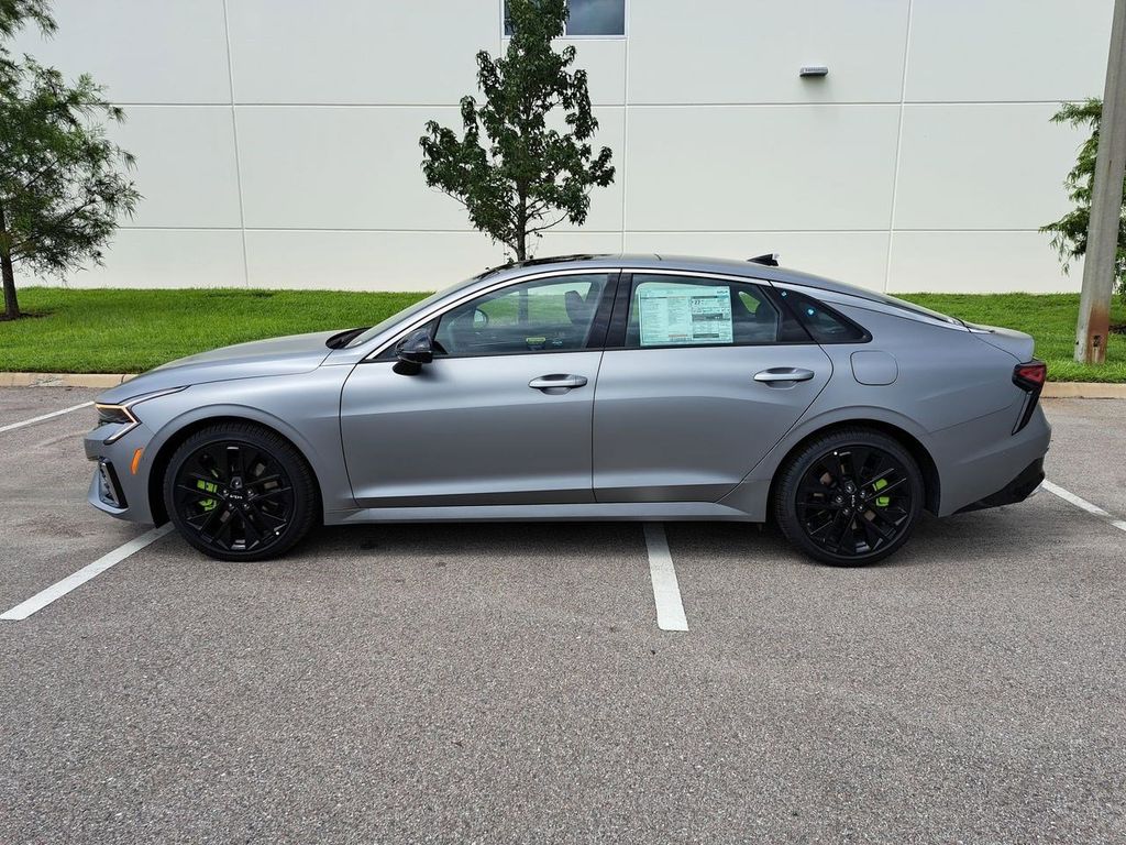 2026 Kia K5 GT photo 7