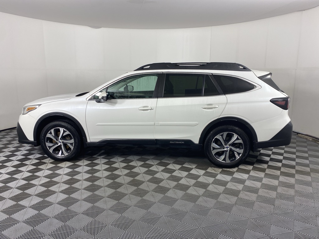 2022 Subaru Outback Limited photo 4