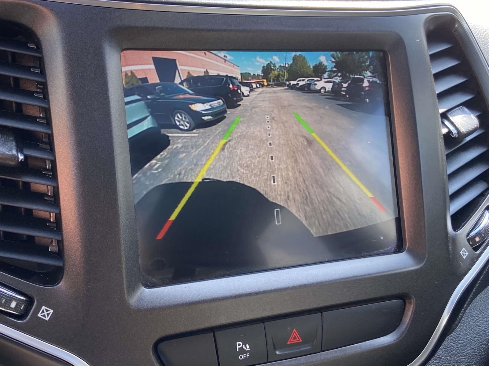 2019 Jeep Cherokee Trailhawk photo 17