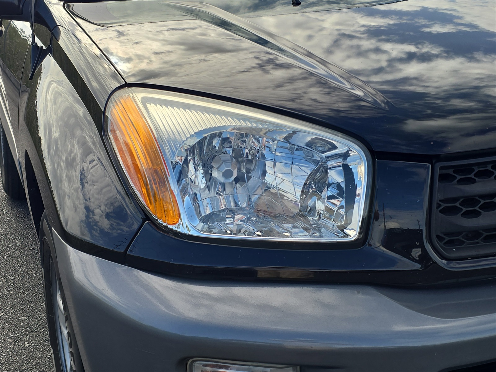 2002 Toyota RAV4 Base photo 7