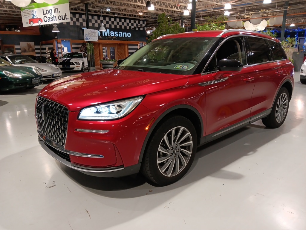 2023 Lincoln Corsair Reserve's photo