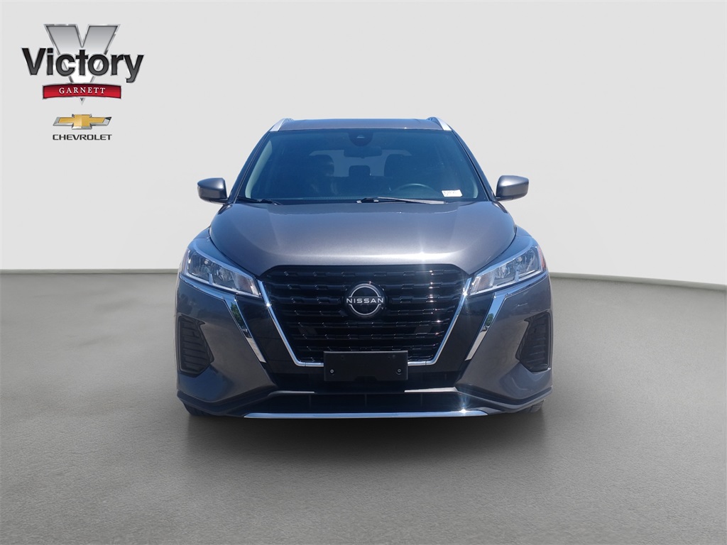Used 2023 Nissan Kicks SV with VIN 3N1CP5CV3PL544120 for sale in Kansas City