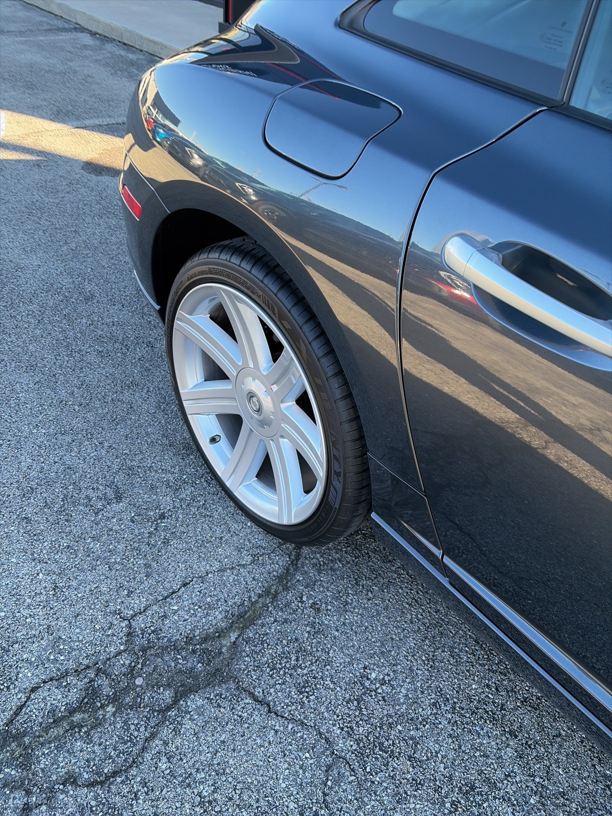 2006 Chrysler Crossfire Limited photo 4
