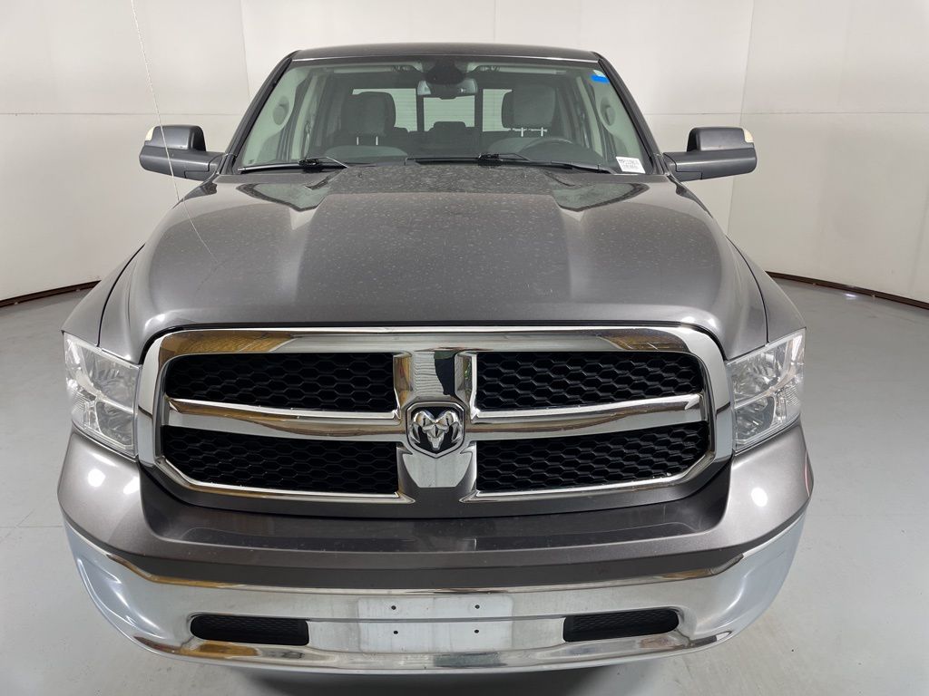 2023 Ram 1500 Classic SLT photo 4
