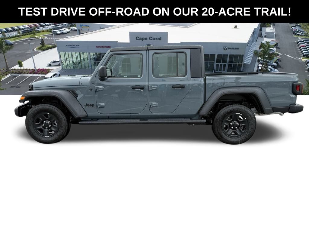 2025 Jeep Gladiator Sport photo 7