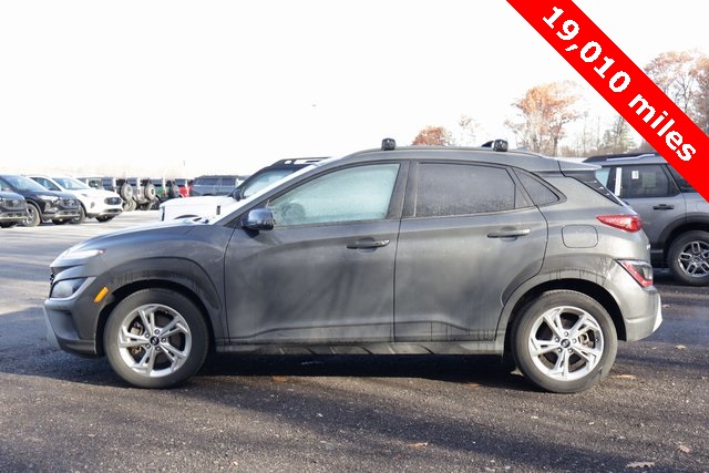 2023 Hyundai Kona SEL photo 4