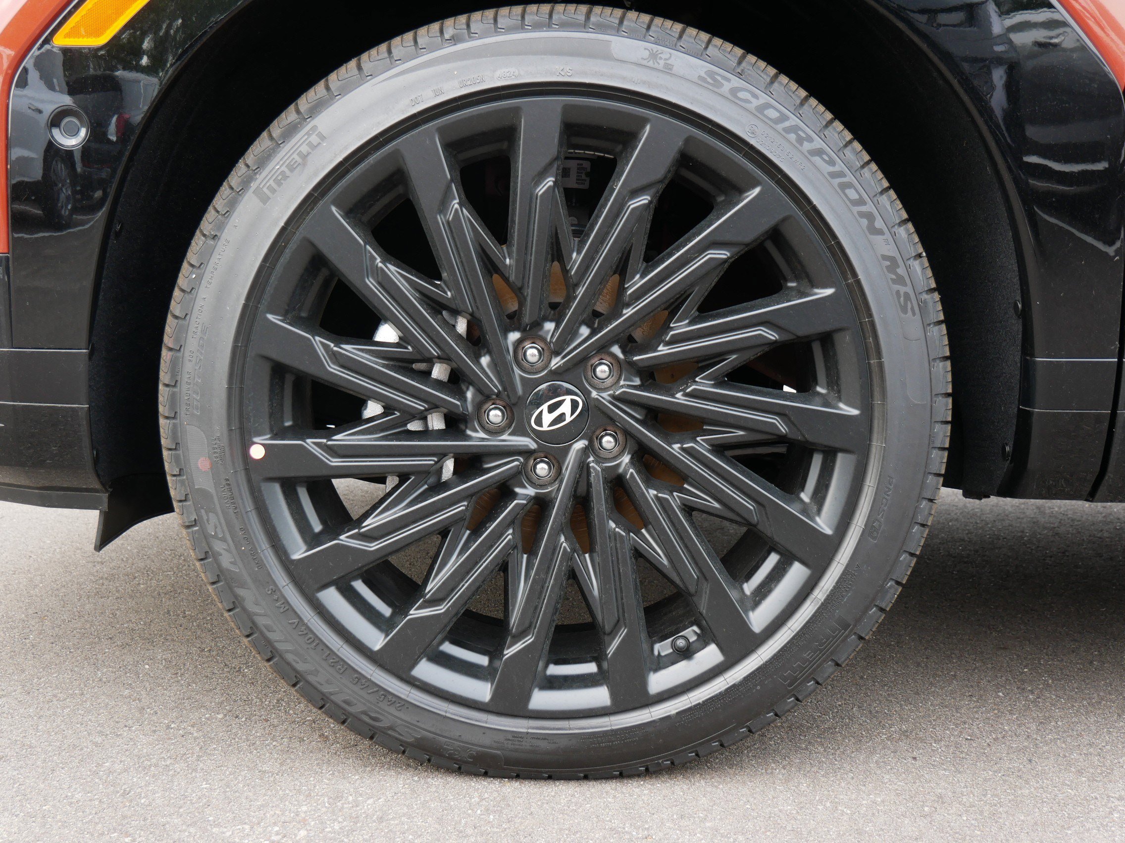 2025 Hyundai Santa Fe Calligraphy photo 5