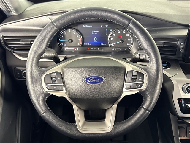 2022 Ford Explorer XLT photo 5