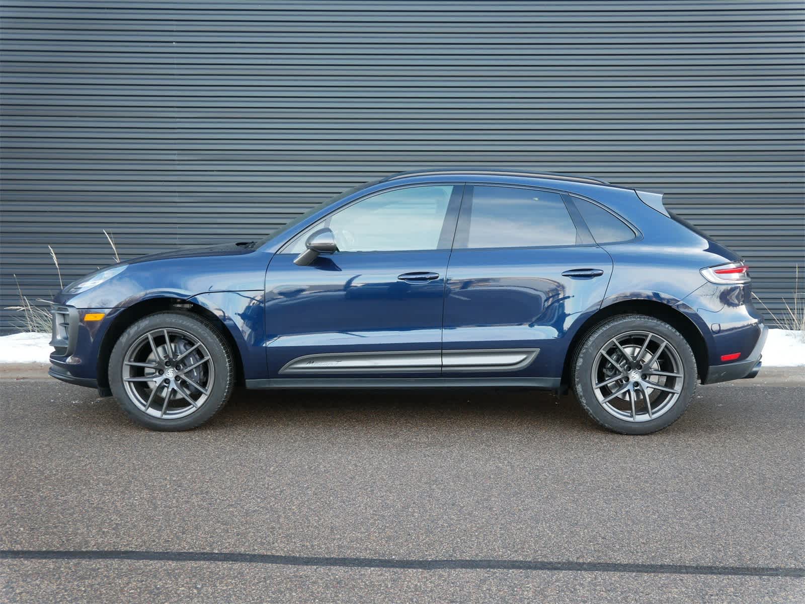 Certified 2023 Porsche Macan T with VIN WP1AA2A5XPLB01609 for sale in Saint Paul, Minnesota