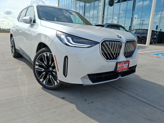 2026 BMW X3 30's photo