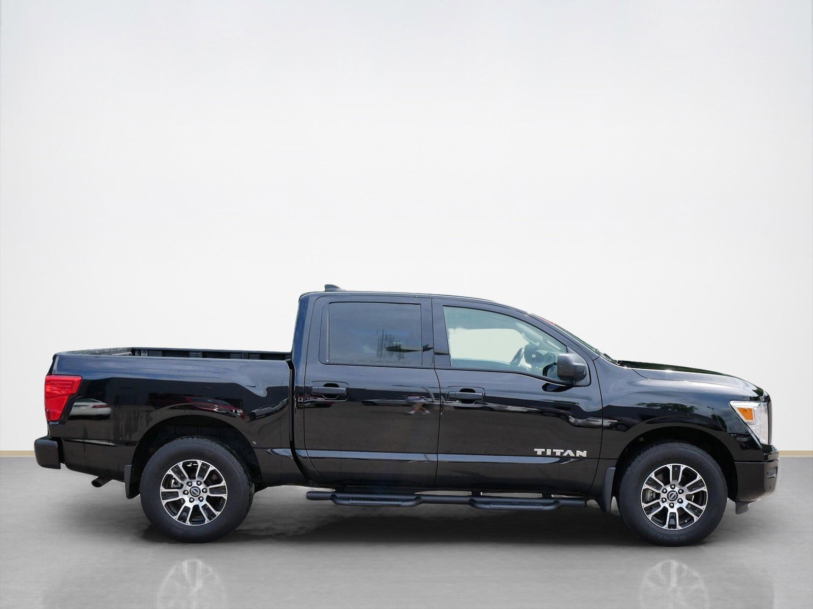 Certified 2024 Nissan Titan SV with VIN 1N6AA1ED8RN110813 for sale in Maplewood, Minnesota