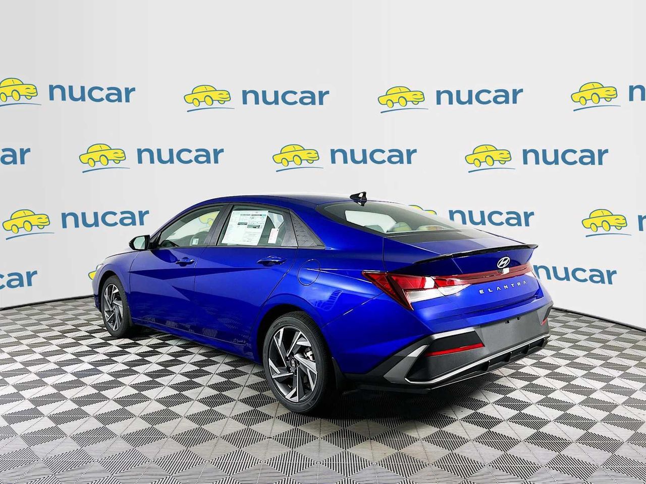 2025 Hyundai Elantra SEL Sport photo 4
