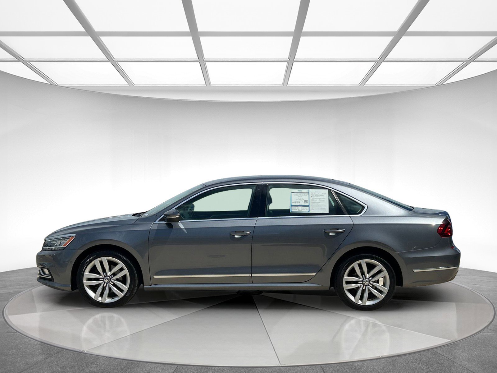 Used 2017 Volkswagen Passat SEL Premium with VIN 1VWCT7A30HC080803 for sale in Altoona, IA