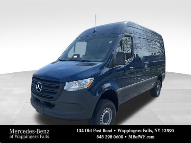 2025 Mercedes-Benz Sprinter Cargo Van Base's photo