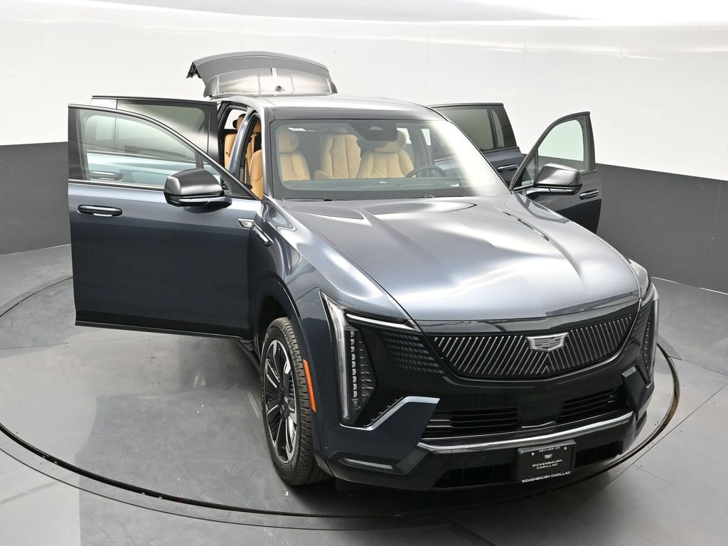 2025 Cadillac Escalade IQ Sport photo 33