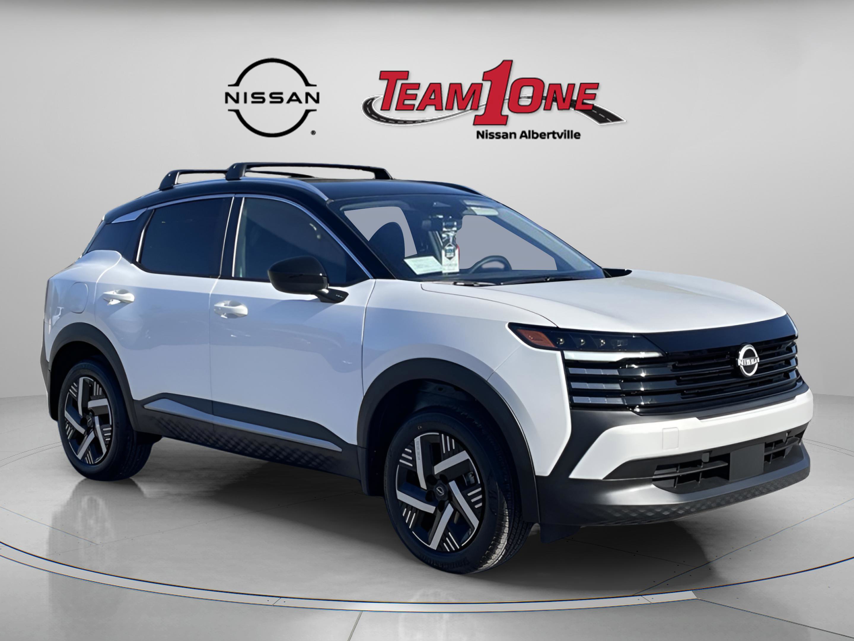 2026 Nissan KICKS SV's photo