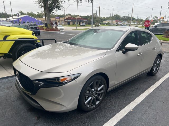 2024 Mazda Mazda3 2.5 s Preferred photo 2
