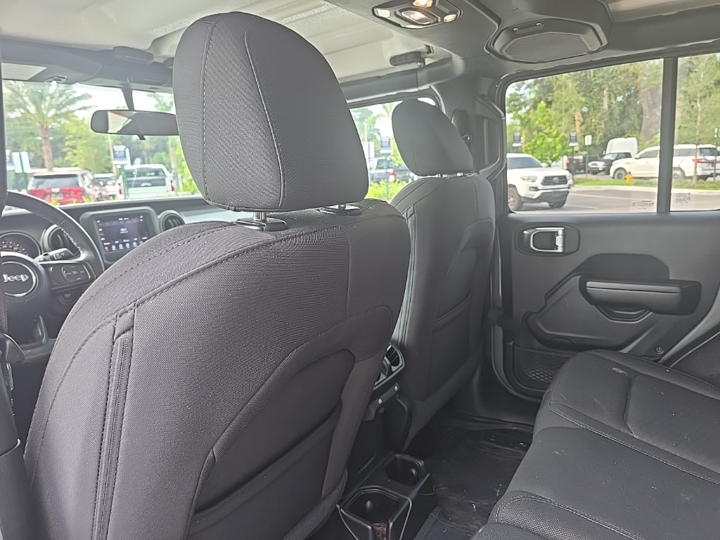 2021 Jeep Wrangler Unlimited Willys photo 20