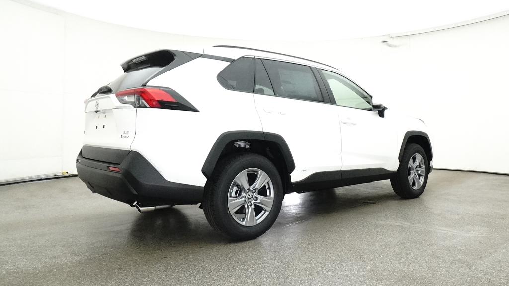 2025 Toyota RAV4 Hybrid LE photo 20