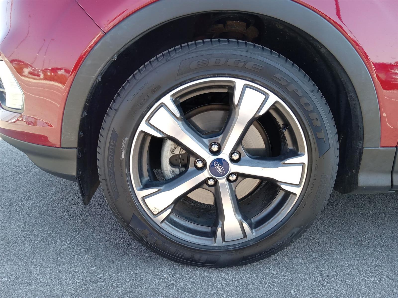 2018 Ford Escape SEL photo 24