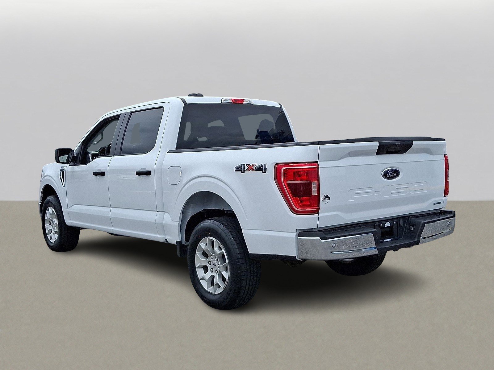 2023 Ford F-150 XLT photo 7