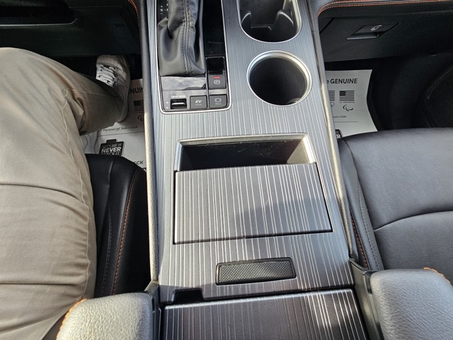 2024 Toyota Sienna XSE photo 11